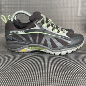 Merrell Womens Siren Edge 3 hiking shoes size 8